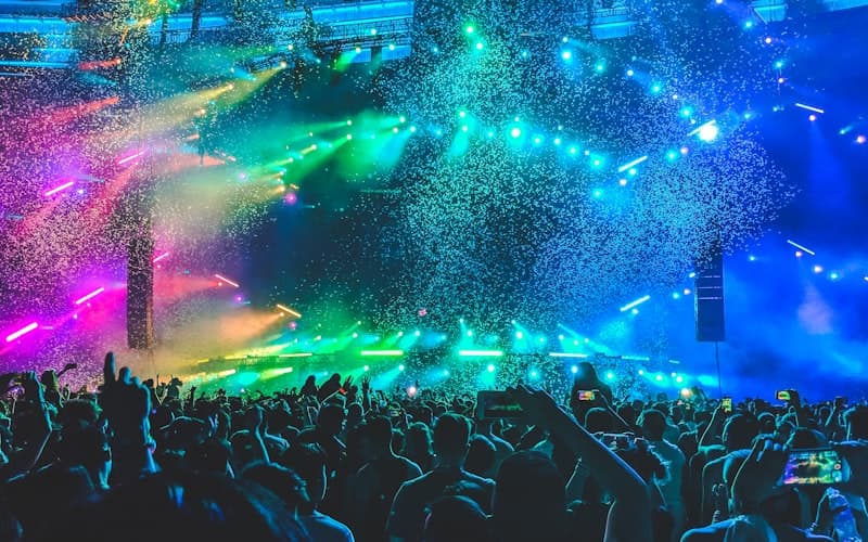 Planning a Chicago Prom: Party Bus Safety Tips Every Parent Needs